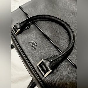 NWT authentic Emporio Armani Black Saffiano leather Briefcase W/ shoulder strap